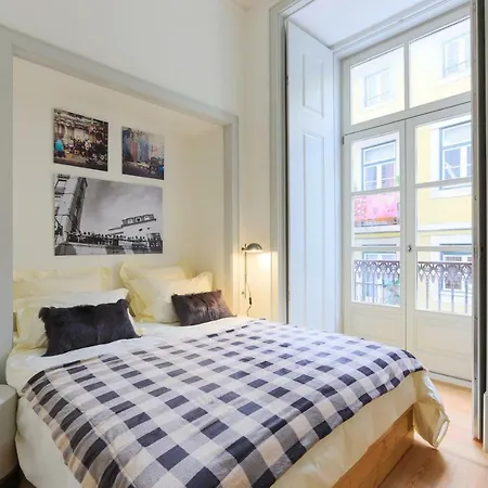 Bacalhoeiros 99 - Beautiful And Bright @ Baixa, Chiado شقة *