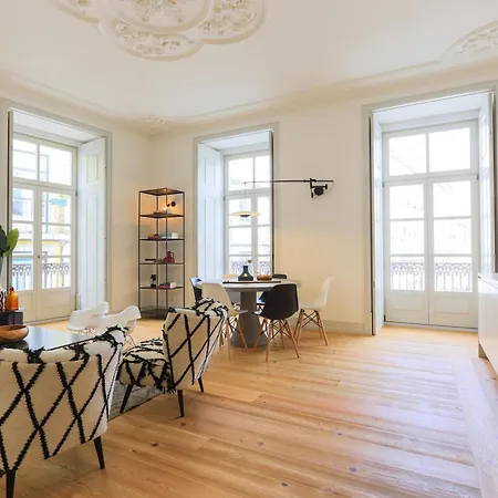 شقة Bacalhoeiros 99 - Beautiful And Bright @ Baixa, Chiado