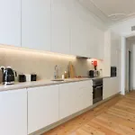 Apartment Bacalhoeiros 99 - Beautiful And Bright @ Baixa, Chiado *